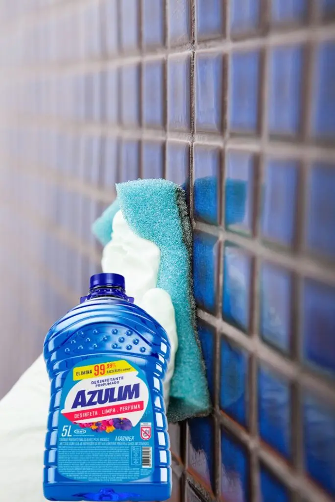 Desinfetante Azulim é na Unishop Pratus em Uberlândia MG